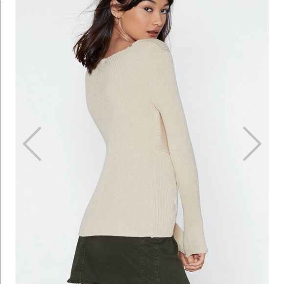 Nasty Gal fine gauge twist front knitted jumper - Picture 4 of 6